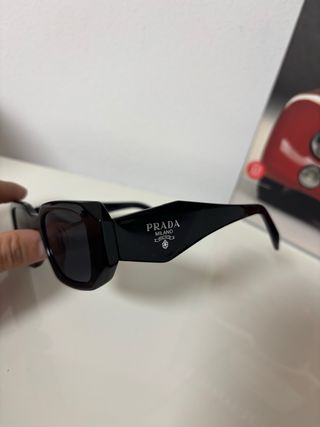 Occhiali da sole Prada neri