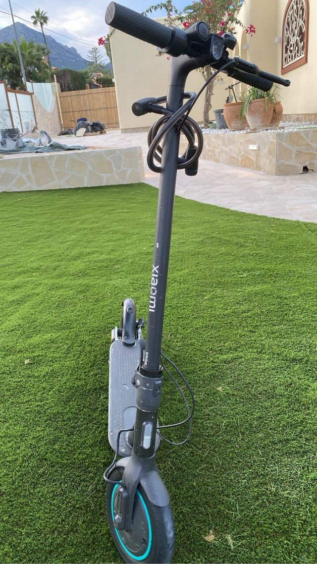 Patinete Xiaomi Pro 2 Mercedes AMG