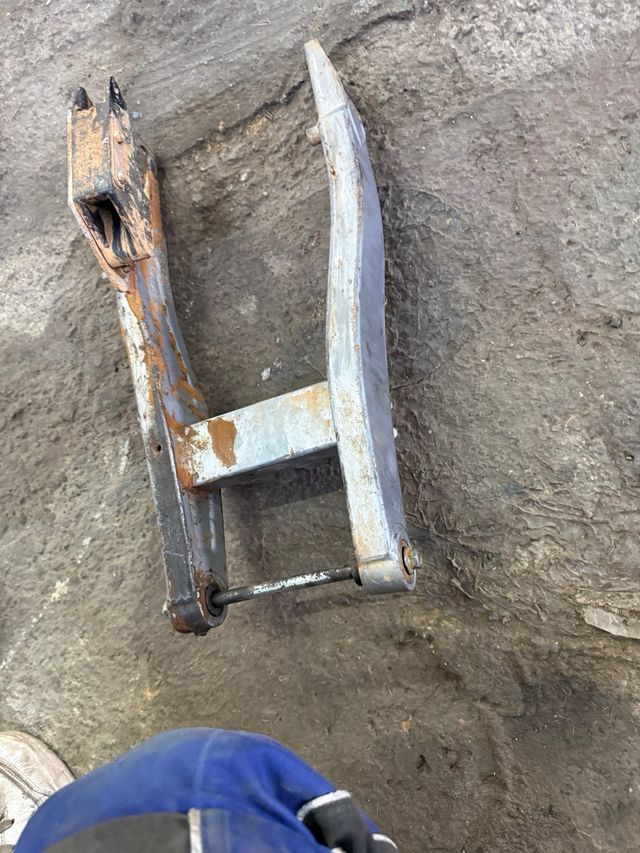 Basculante con guía de cadena  Pit Bike