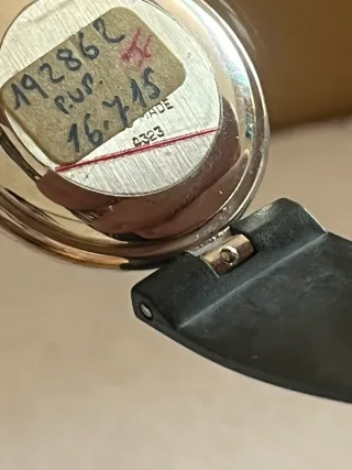 Reloj Lotus Negro y Dorado