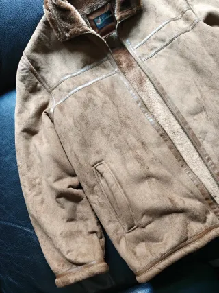 Chaqueta ante vintage 90s