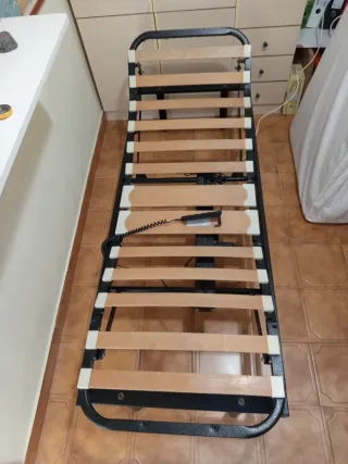 Cama articulada motorizada + colchón viscoelástico