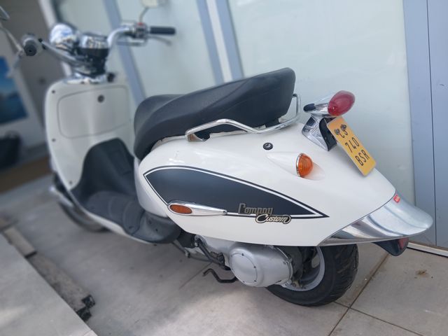 Aprilia Habana 50cc Custom Blanca