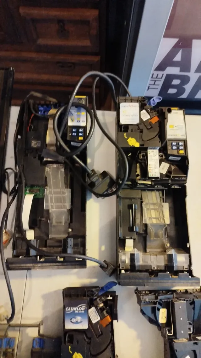 Repuestos Monederos Máquinas Expendedoras