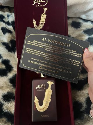 Perfume Al Wataniah Zaeem Hombre Marrón Dorado