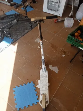 Patinete Oxelo blanco