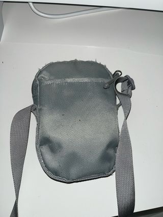 Carriel Nike Gris Malla