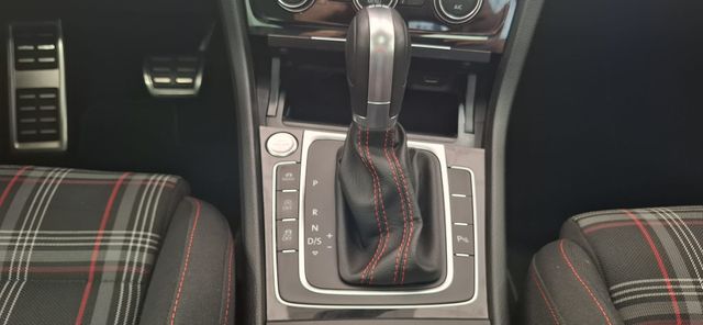 Volkswagen Golf GTI 2.0 TSI 230CV 2017