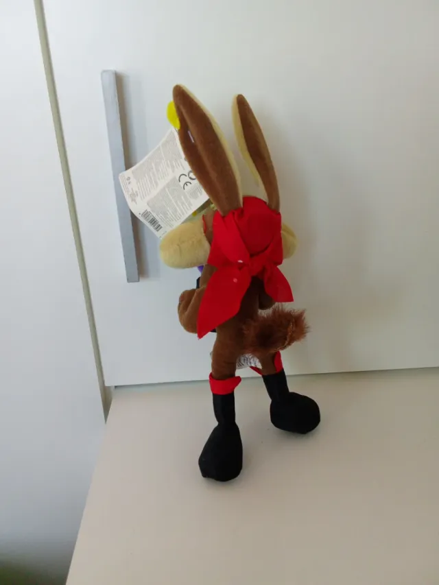 Peluche Coyote Looney Tunes Bomba