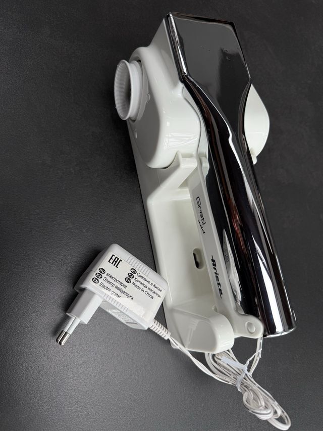 Rallador Eléctrico Queso Ariete