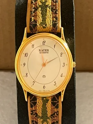 Reloj Racer Quartz Dorado Multicolor