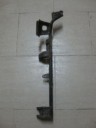 HERRAJE PISO IZQUIERDO HONDA PANTHEON