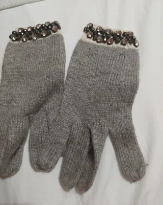 Guantes de mujer invierno grises y blancos