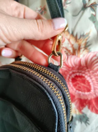 Bolso negro pequeño bandolera