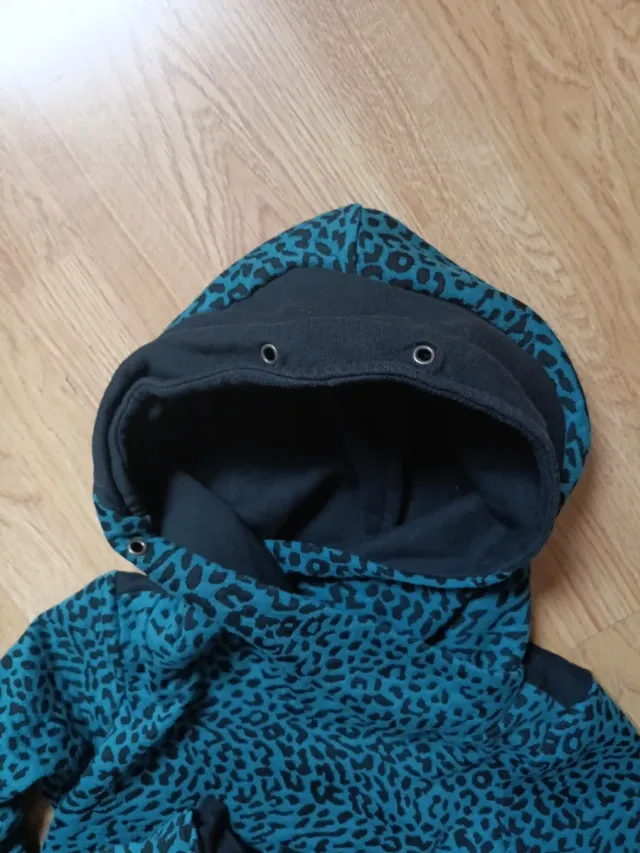 Sudadera con capucha Izaro Orbegozo