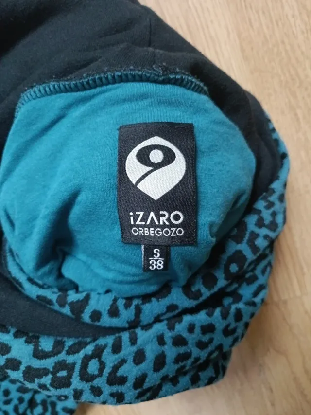 Sudadera con capucha Izaro Orbegozo