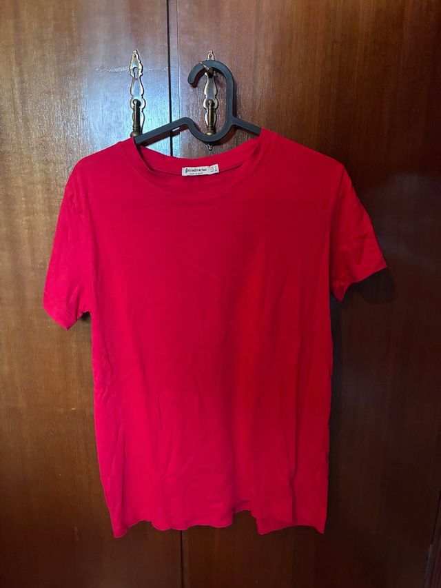 Camiseta básica Pull&Bear roja