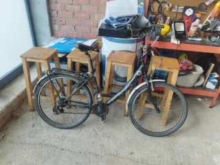 Bicicleta urbana negra