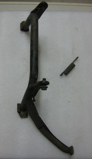 CABALLETE CENTRAL HONDA PANTHEON 2T