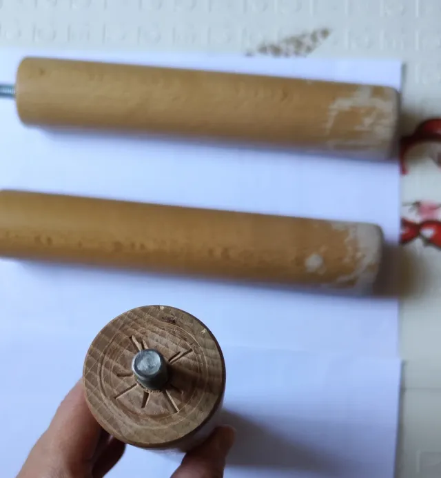 Patas de cama de madera (4 unidades)