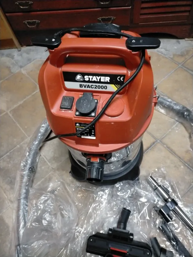 Aspiradora Stayer BVAC 2000
