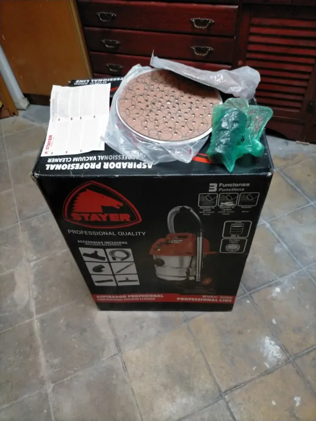 Aspiradora Stayer BVAC 2000