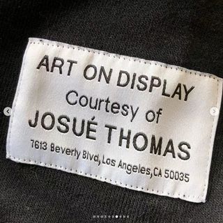 Sudadera Gallery Dept. Negra Logo Amarillo