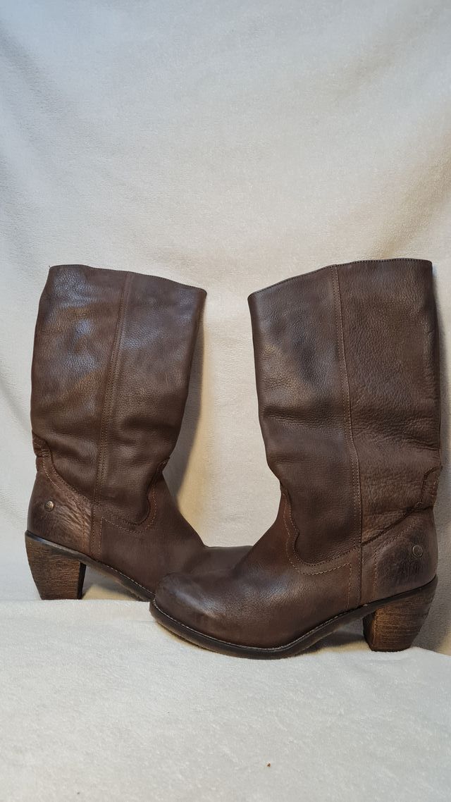 Botas de piel marrones marca IS TO ME