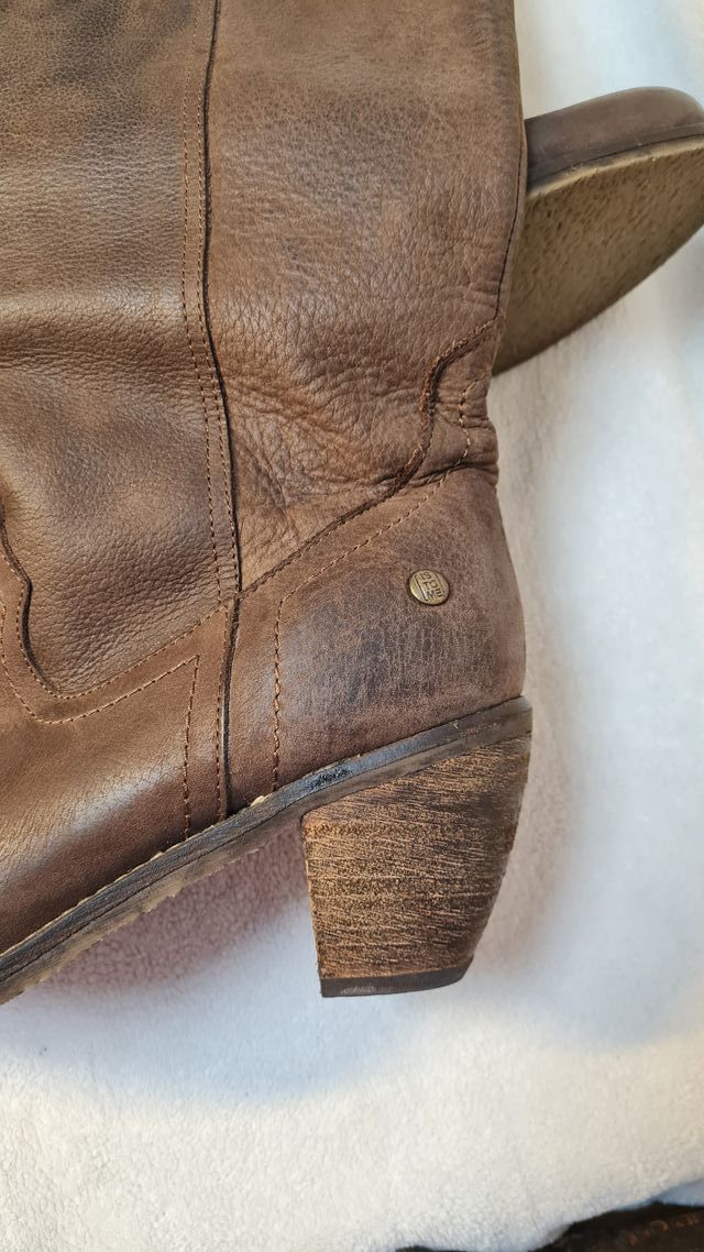 Botas de piel marrones marca IS TO ME