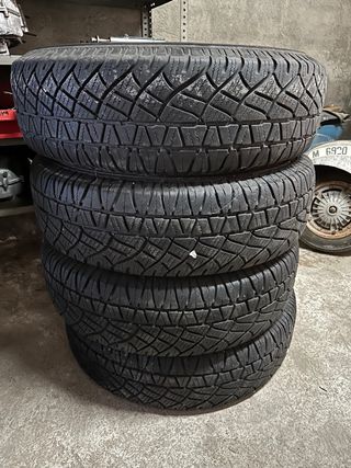 4 Neumáticos Michelin Mixta 225/70/17