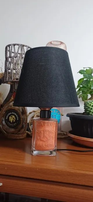 Lampade fatte con riciclo