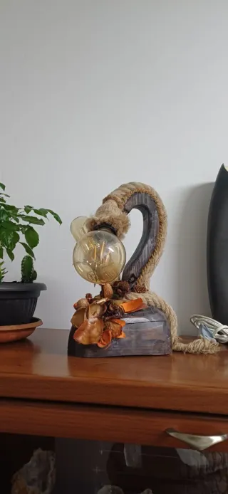 Lampade fatte con riciclo