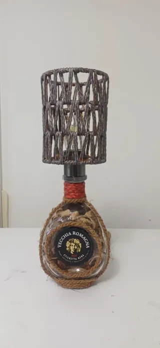 Lampade fatte con riciclo