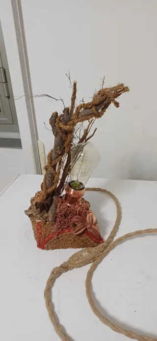 Lampade fatte con riciclo