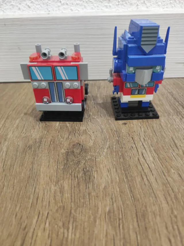 Optimus Prime: Robot y Vehículo Lego