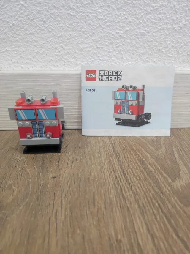 Optimus Prime: Robot y Vehículo Lego