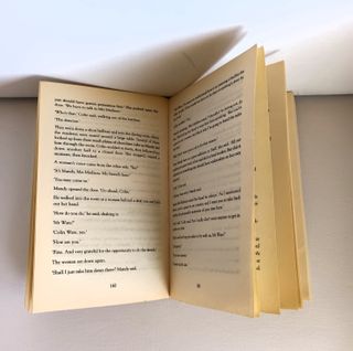 New Cardiff (English Edition) INGLÉS