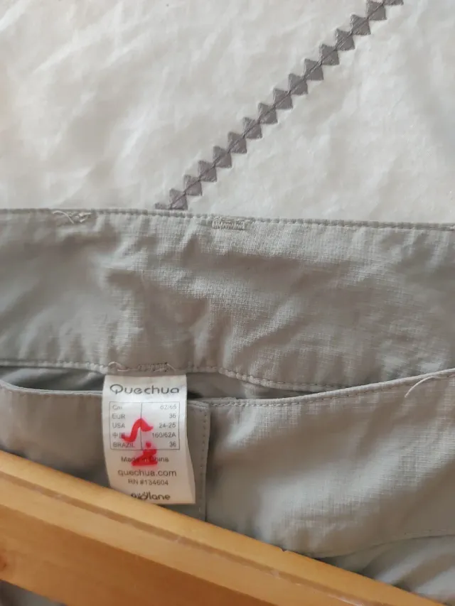 Pantaloncino da montagna Quechua grigio