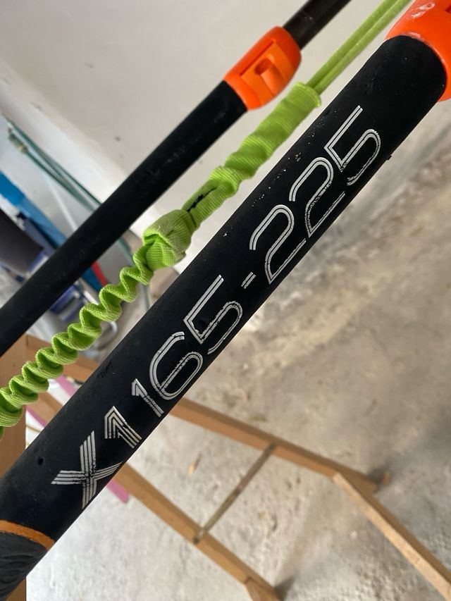se vende botavara de windsurf Neilpryde X1