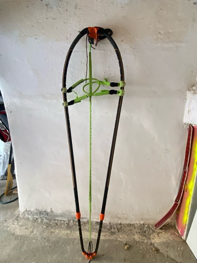 se vende botavara de windsurf Neilpryde X1