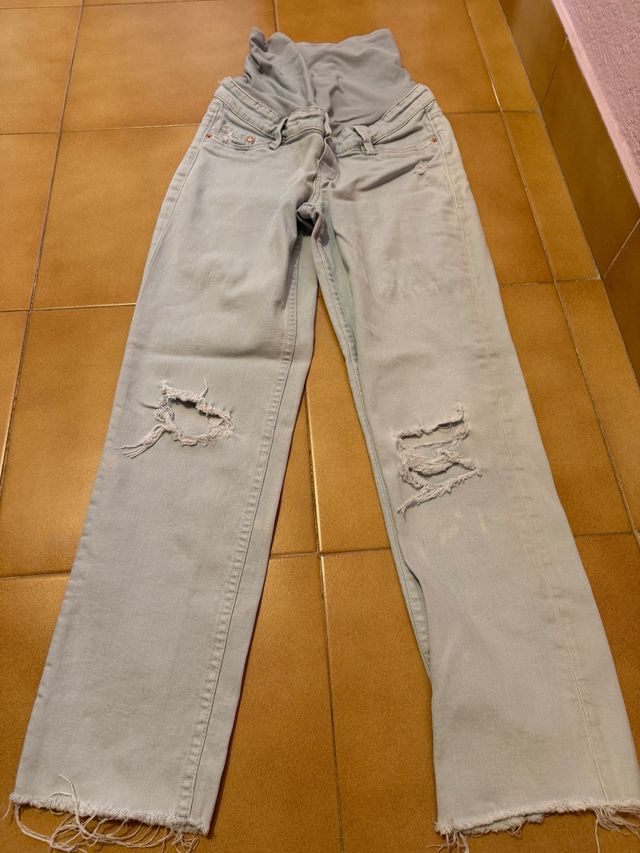Pantalón premamá vaquero roto