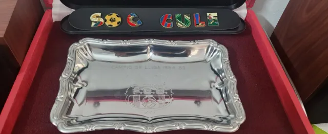 Bandeja FC Barcelona y Pines Sóc  Culé