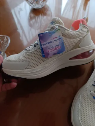 Zapatillas Skechers Mujer Beige/Rosa Nuevas