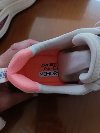 Zapatillas Skechers Mujer Beige/Rosa Nuevas