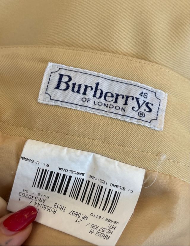Falda Burberry Vintage Beige y Dorada