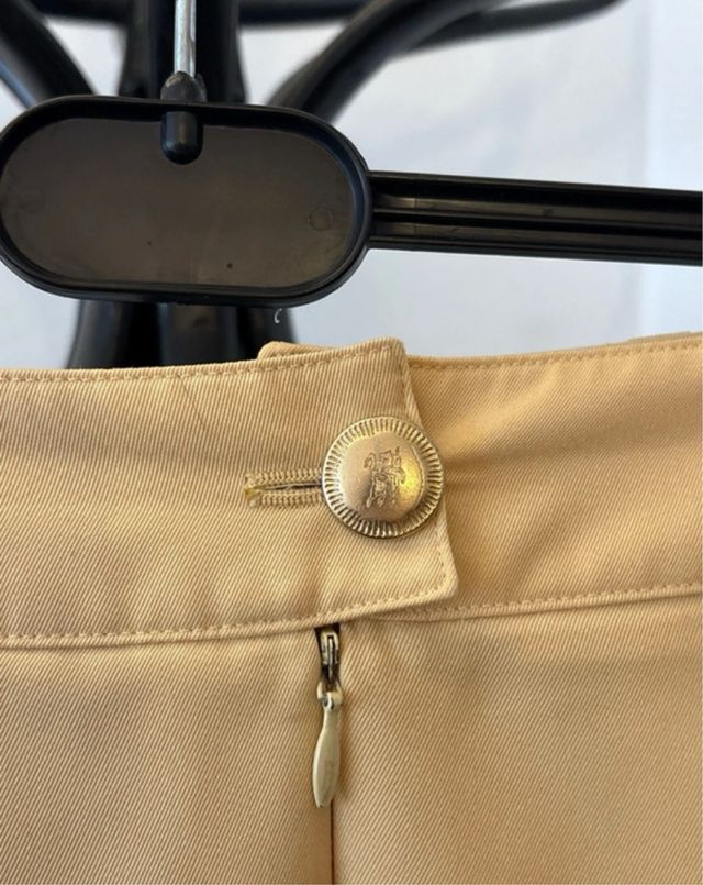 Falda Burberry Vintage Beige y Dorada