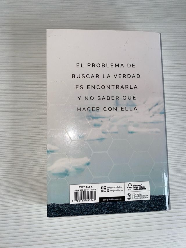 Libro Tierra de Eloy Moreno