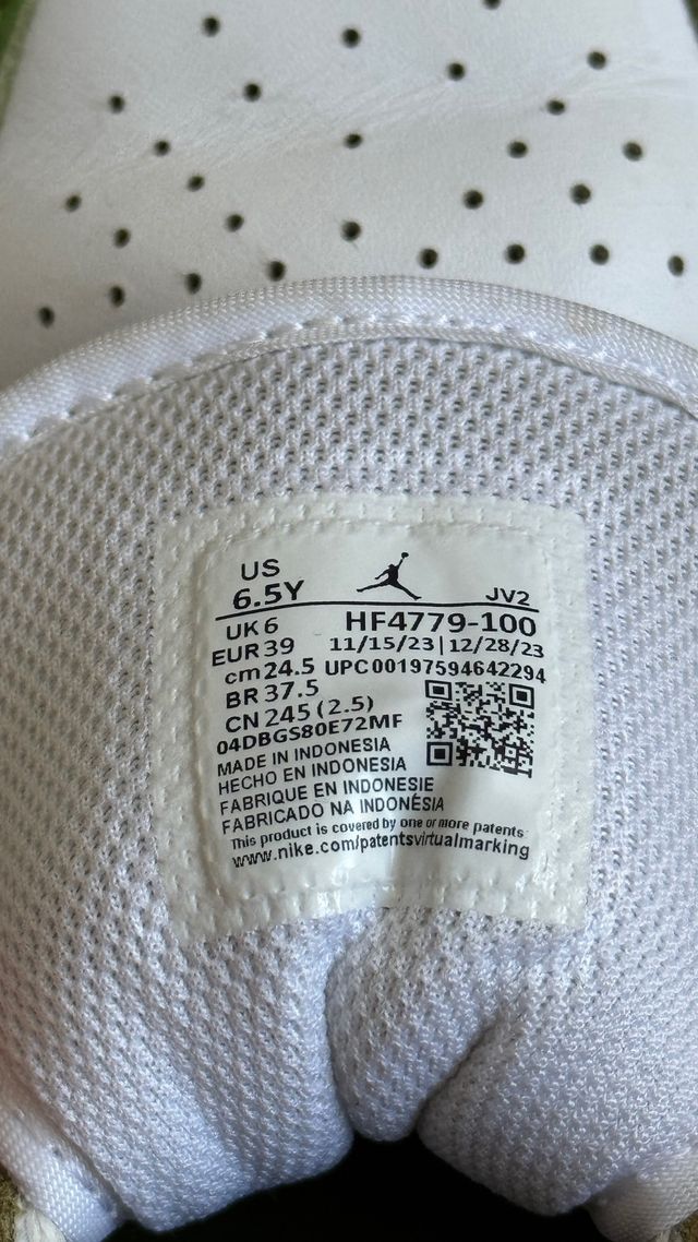 Nike Air Jordan 1 Low SE Chrolophyll