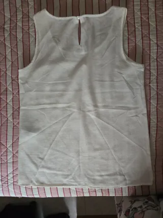 Blusa sin mangas blanca