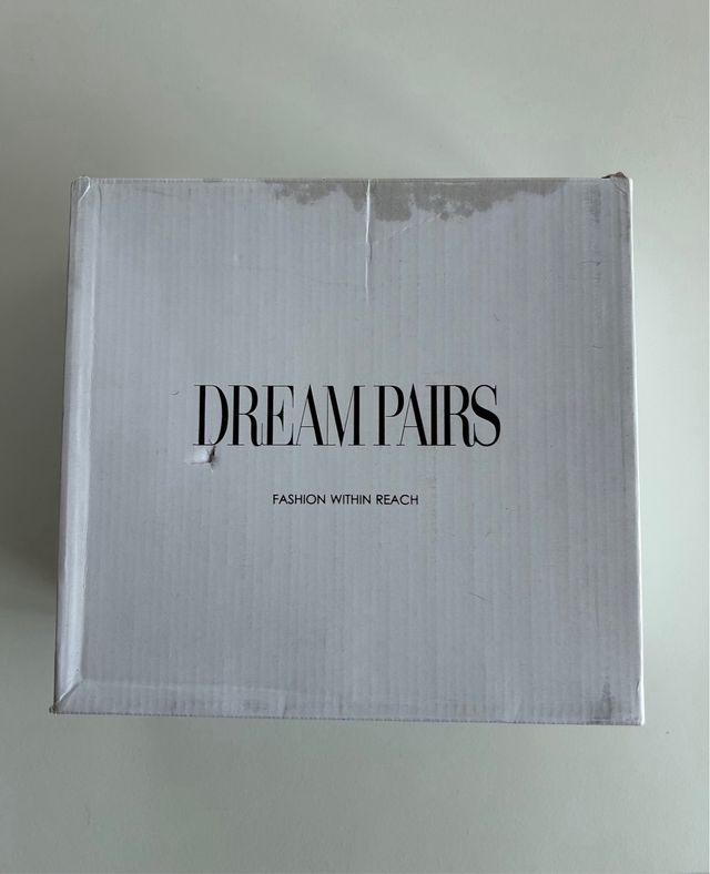 Botas charol negras tacón cuadrado